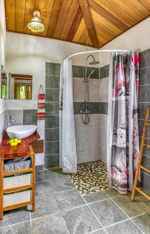 Chalets Tikinou Saint Pierre Exterior photo